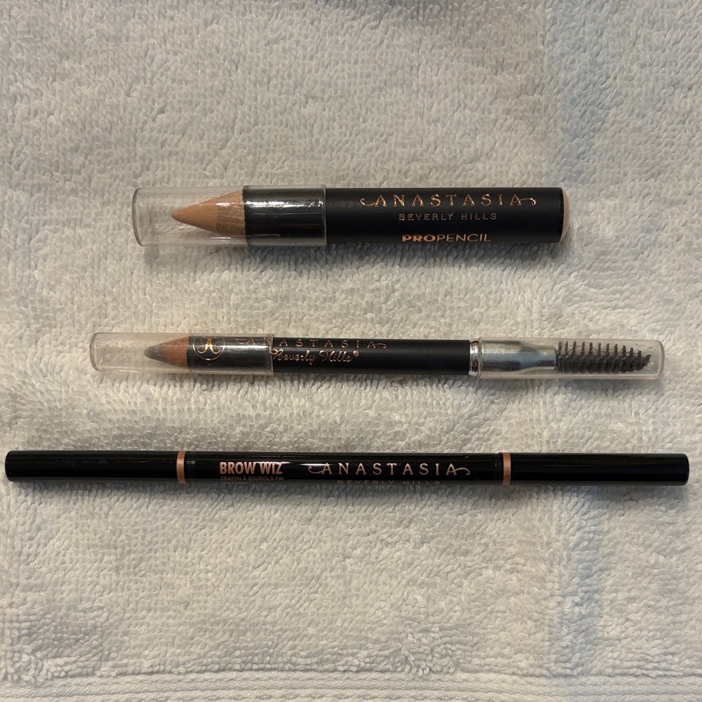 Anastasia Beverly Hills Brow & Eyeshadow Pencils